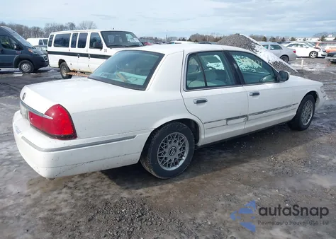 2002 Mercury Grand Marquis Gs z USA, uszkodzony, nr VIN 2MEFM74W92X653712